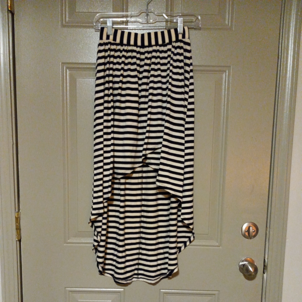 Charlotte Russe Woman Skirt Size S